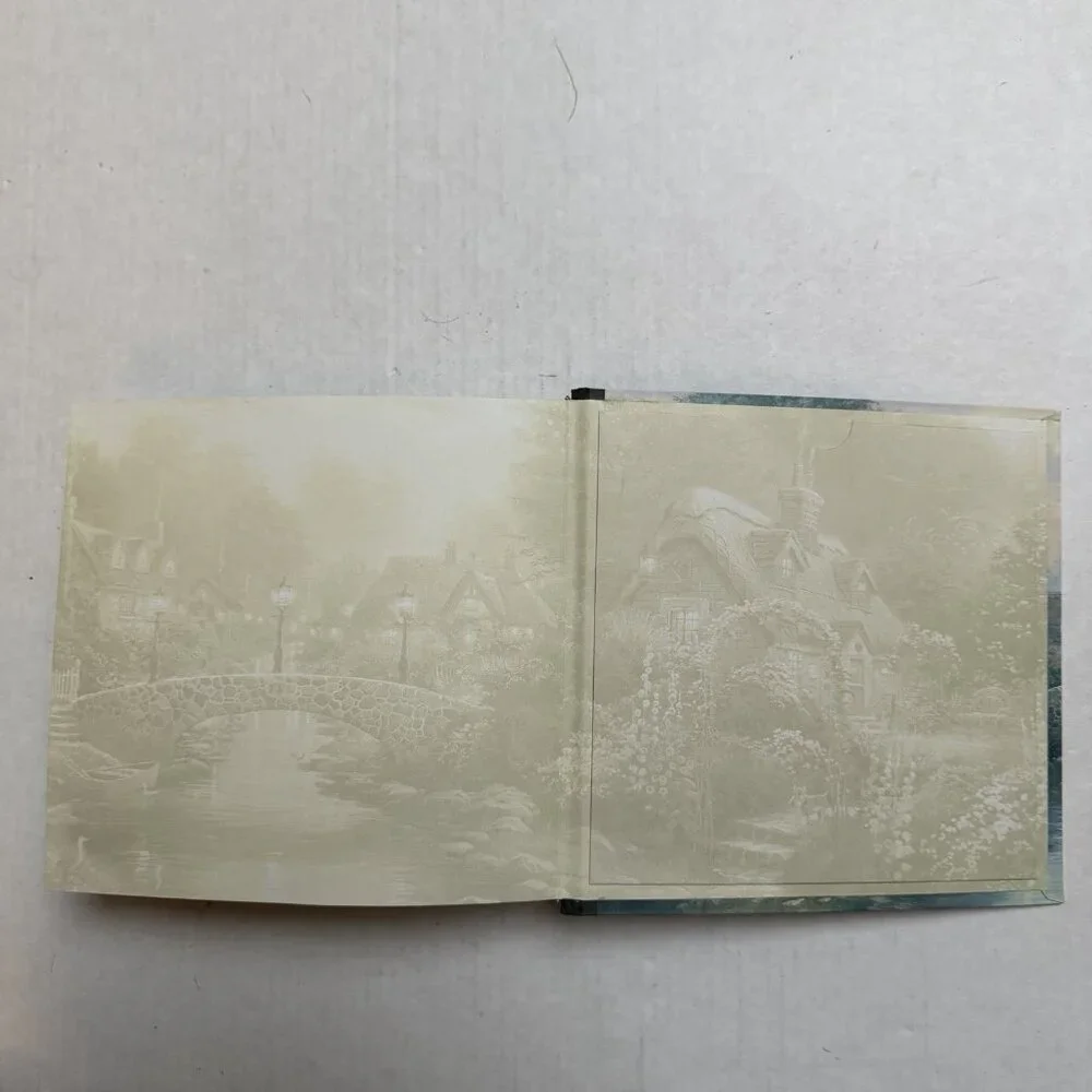 Thomas Kinkade Photo Album 2003 Lamplight Bridge 200 Count Album Hard Cover
